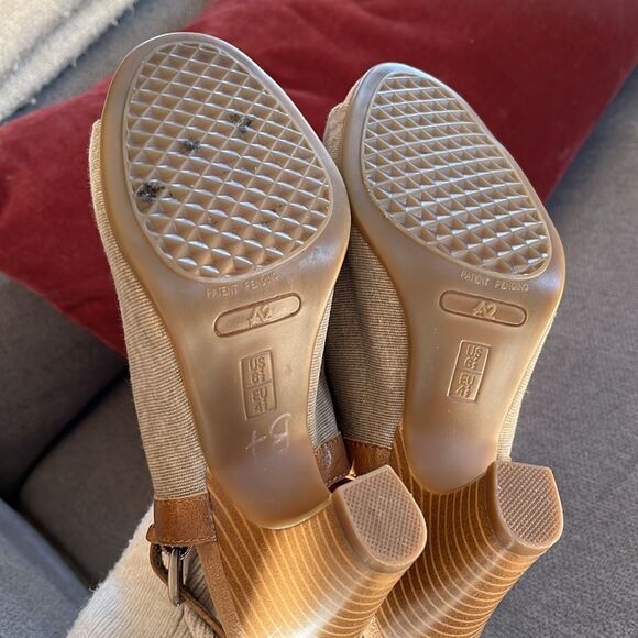 Aerosoles A2 Heelrest High Heel Sling Back Sandel Size US 6 1/2 - Picture 8 of 9